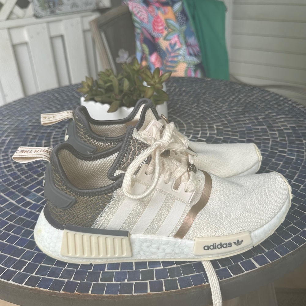 Adidas NMD R1 Cream and rose gold